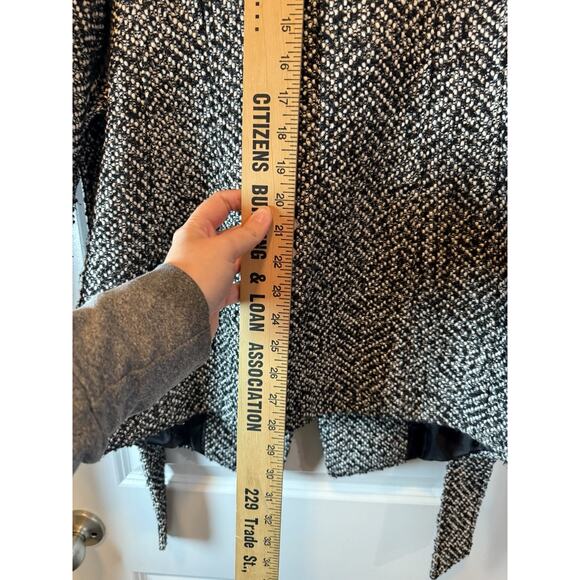 Jessica Simpson Women’s Black White Tweed Wrap Belted Coat Jacket XS - Picture 14 of 14